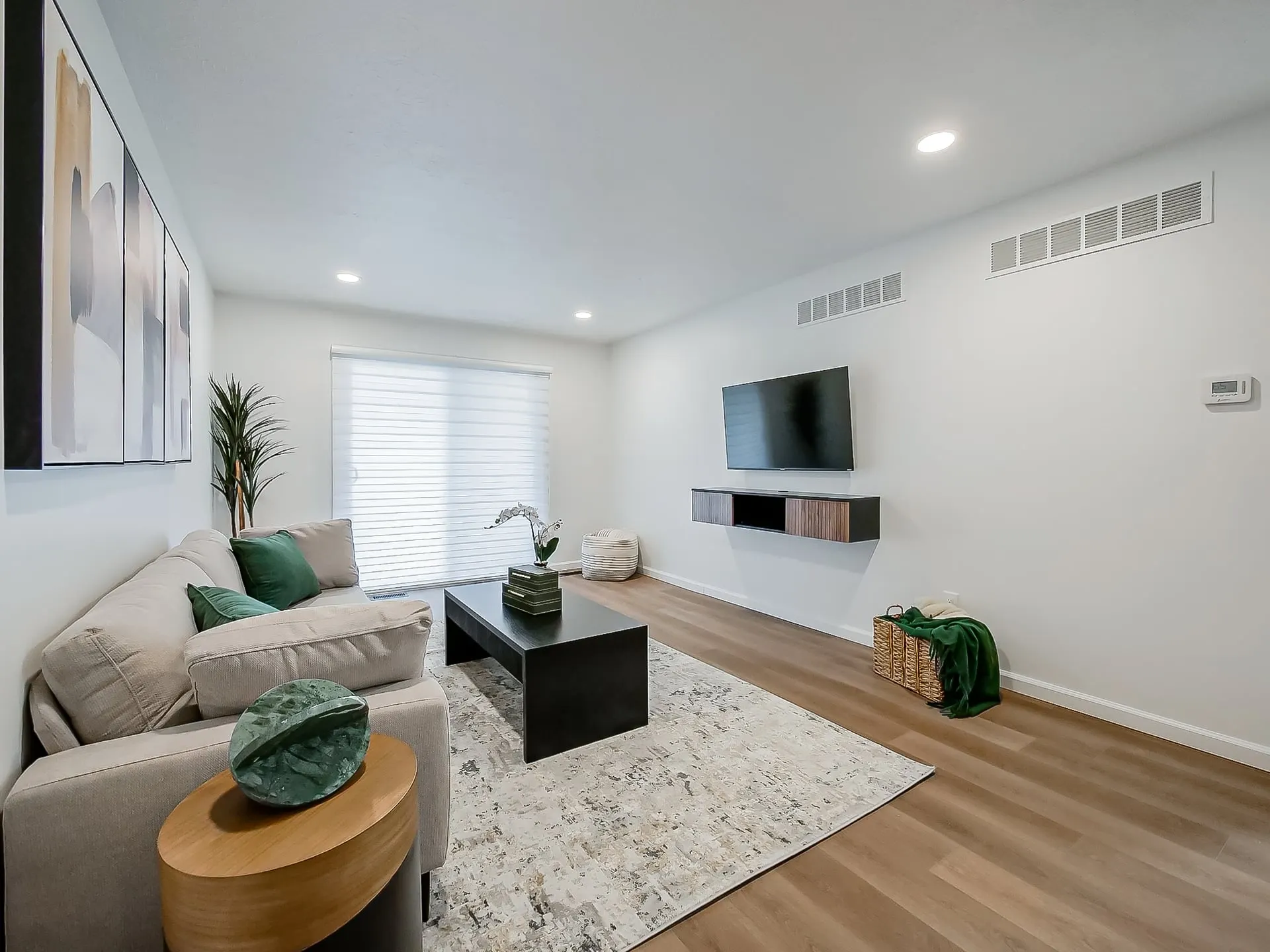 Spacious Living Room